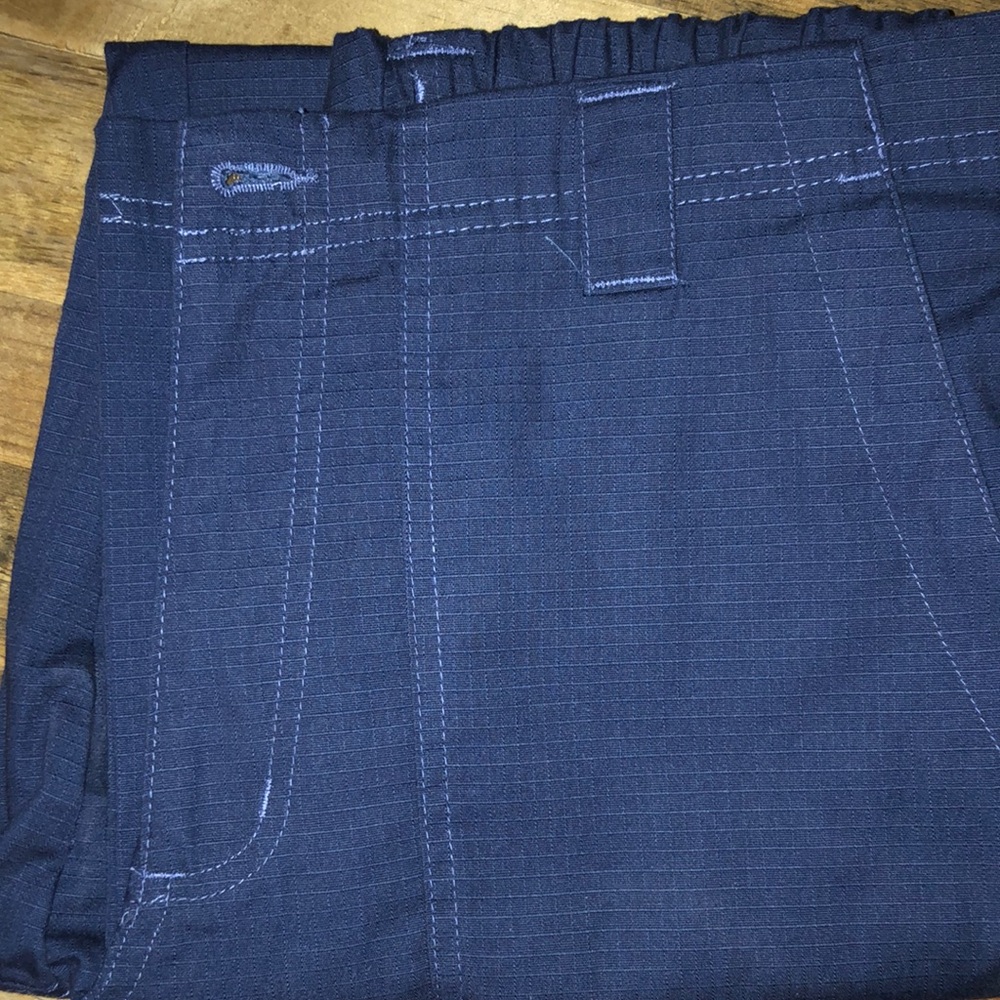 Carhartt men’s scrubs